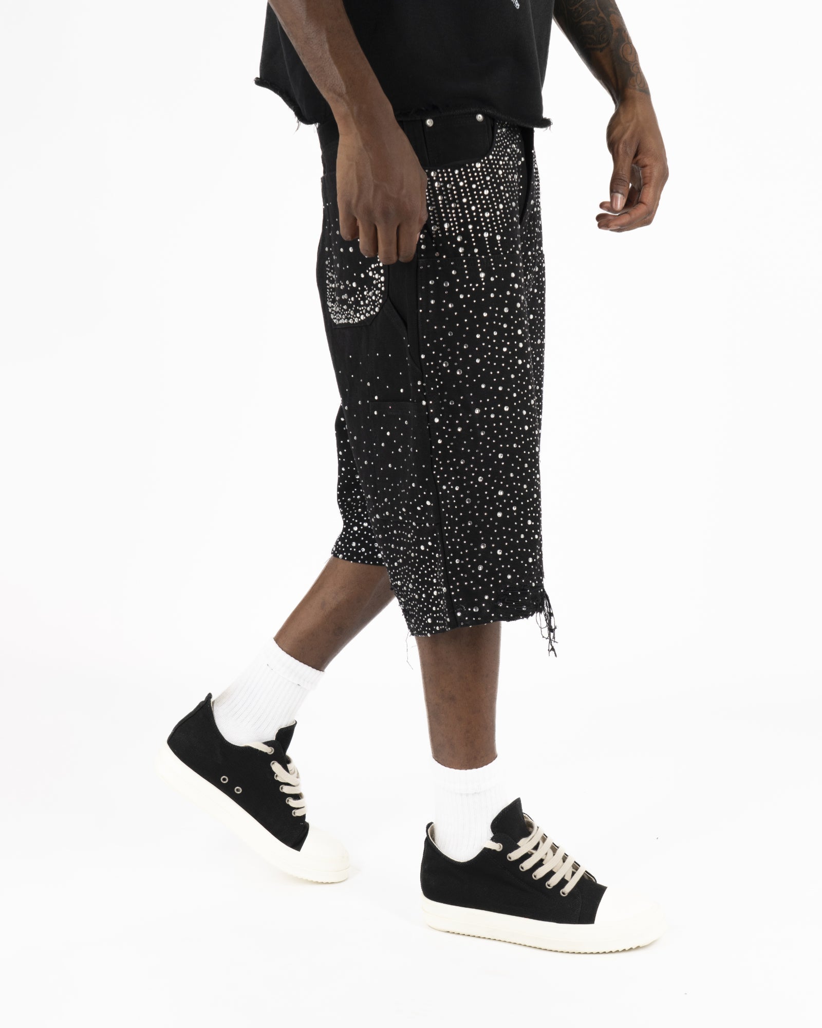 SS25|HIGH RHINESTONE BLACK SHORT