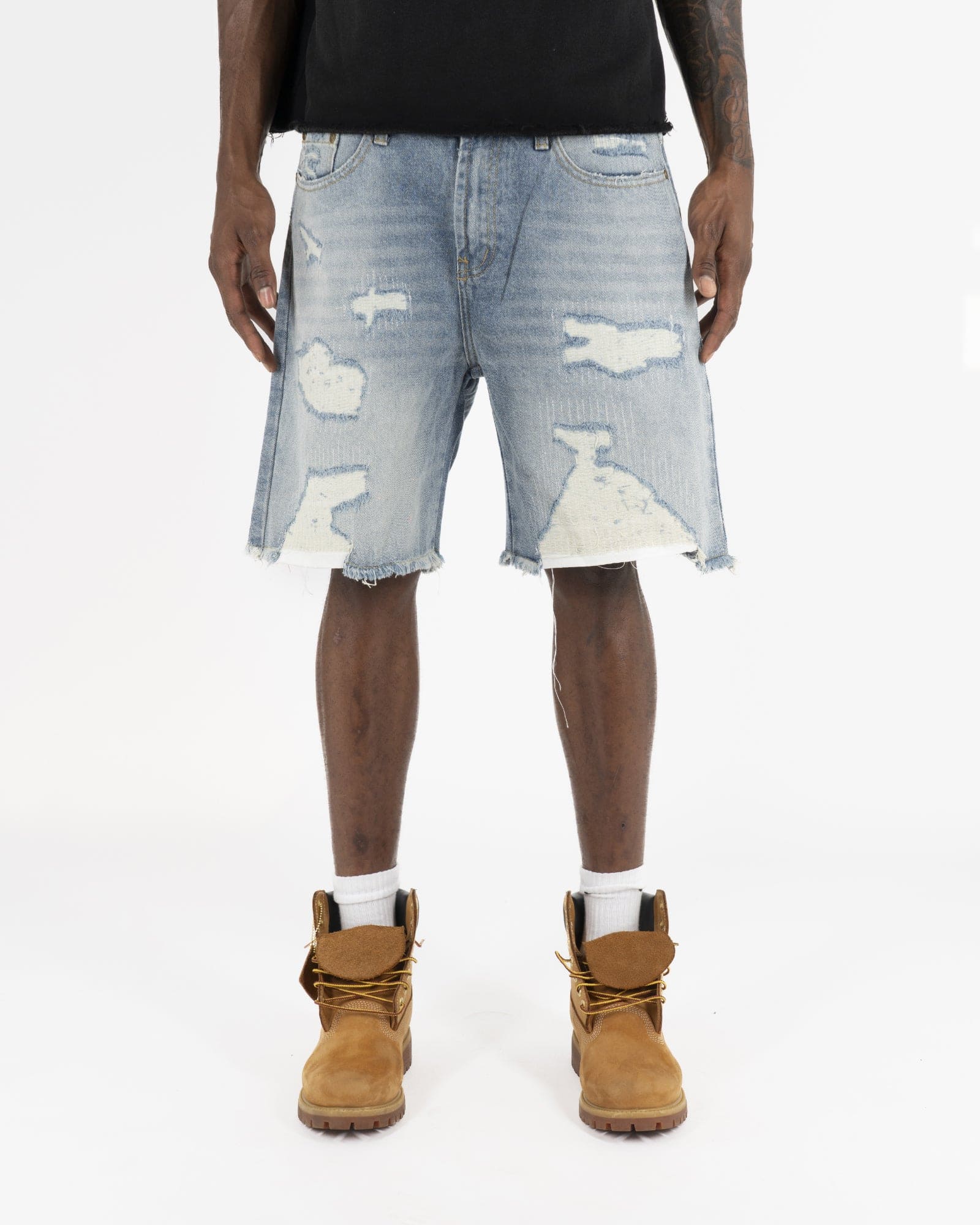 SS25|LIGHT BLUE STONE DISTRESSED SHORT
