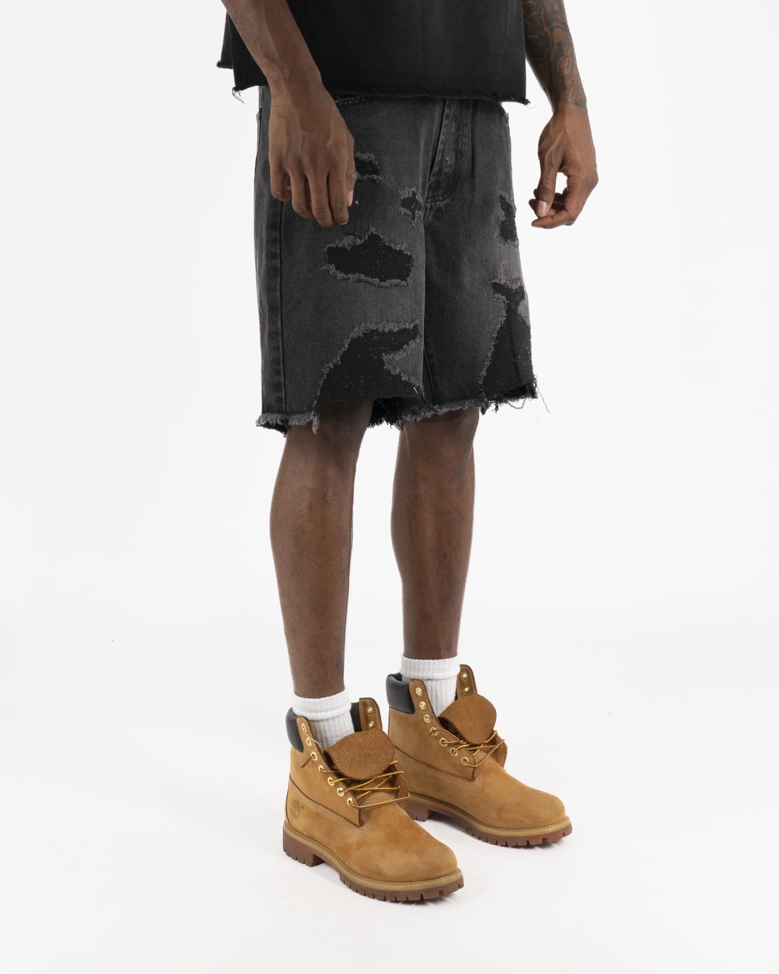 SS25| MIDNIGHT DISTRESSED SHORT