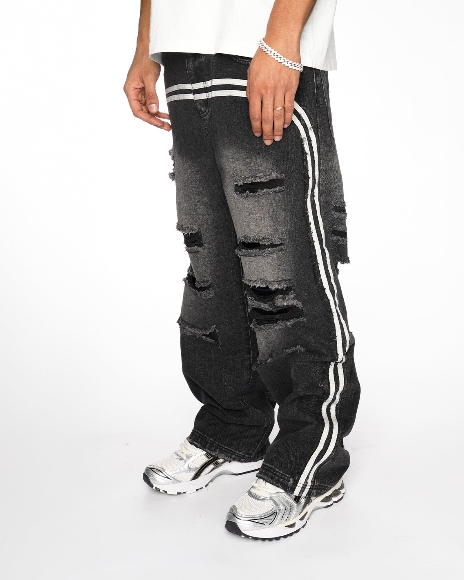 BG10| DOUBLE STRIPE BAGGIE BLACK DENIM