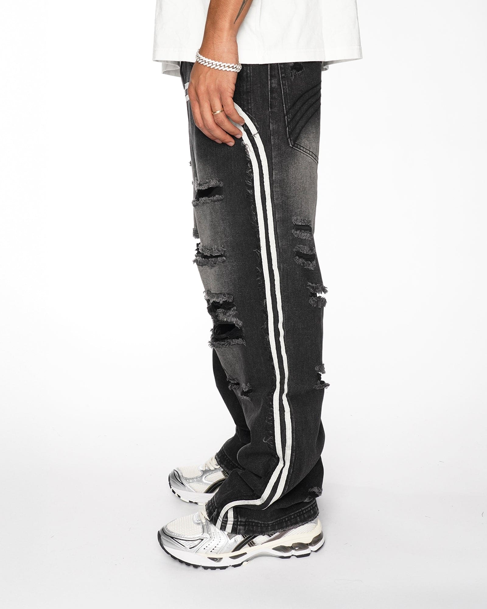 BG10| DOUBLE STRIPE BAGGIE BLACK DENIM