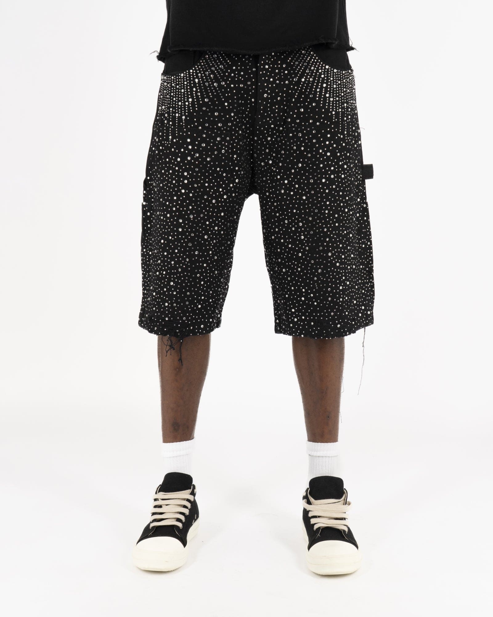 SS25|HIGH RHINESTONE BLACK SHORT