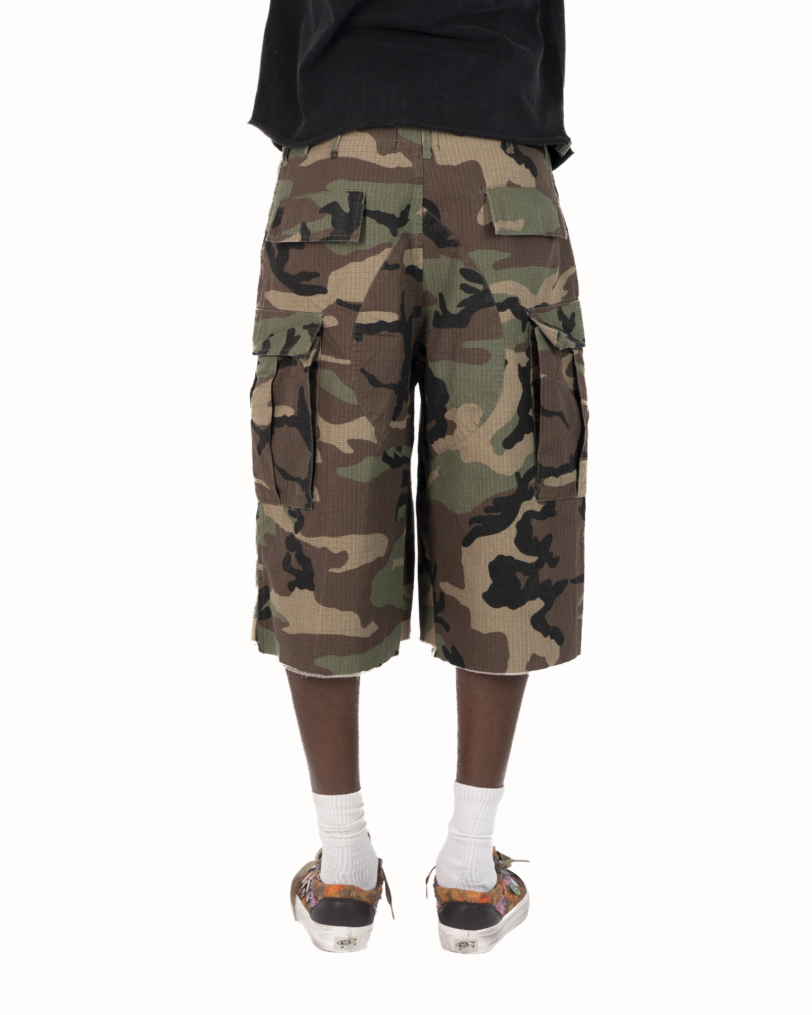 SS26|LIFE IS WAR CAMO JORTS