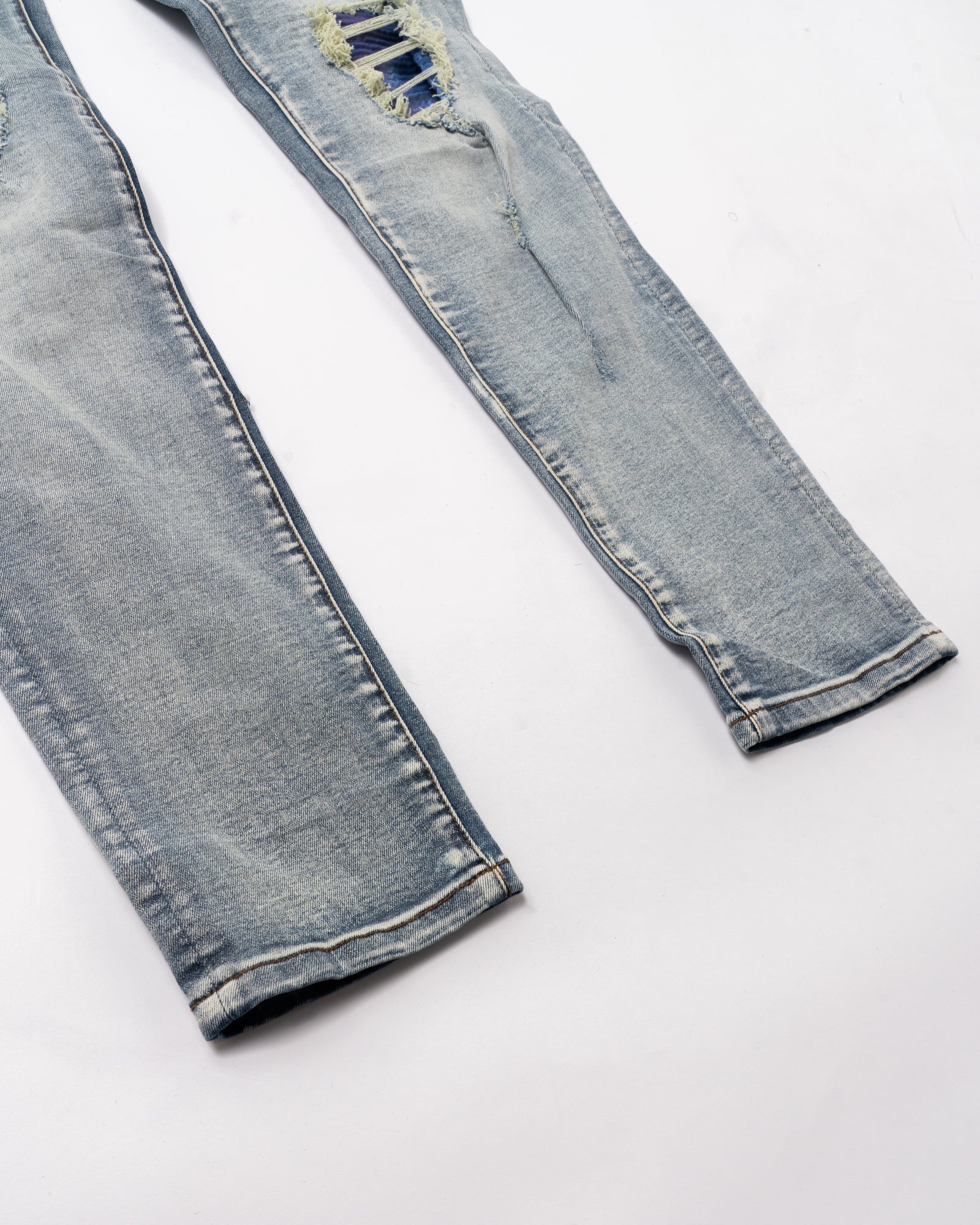 SK40|BLUE LIZARD SKINNY DENIM