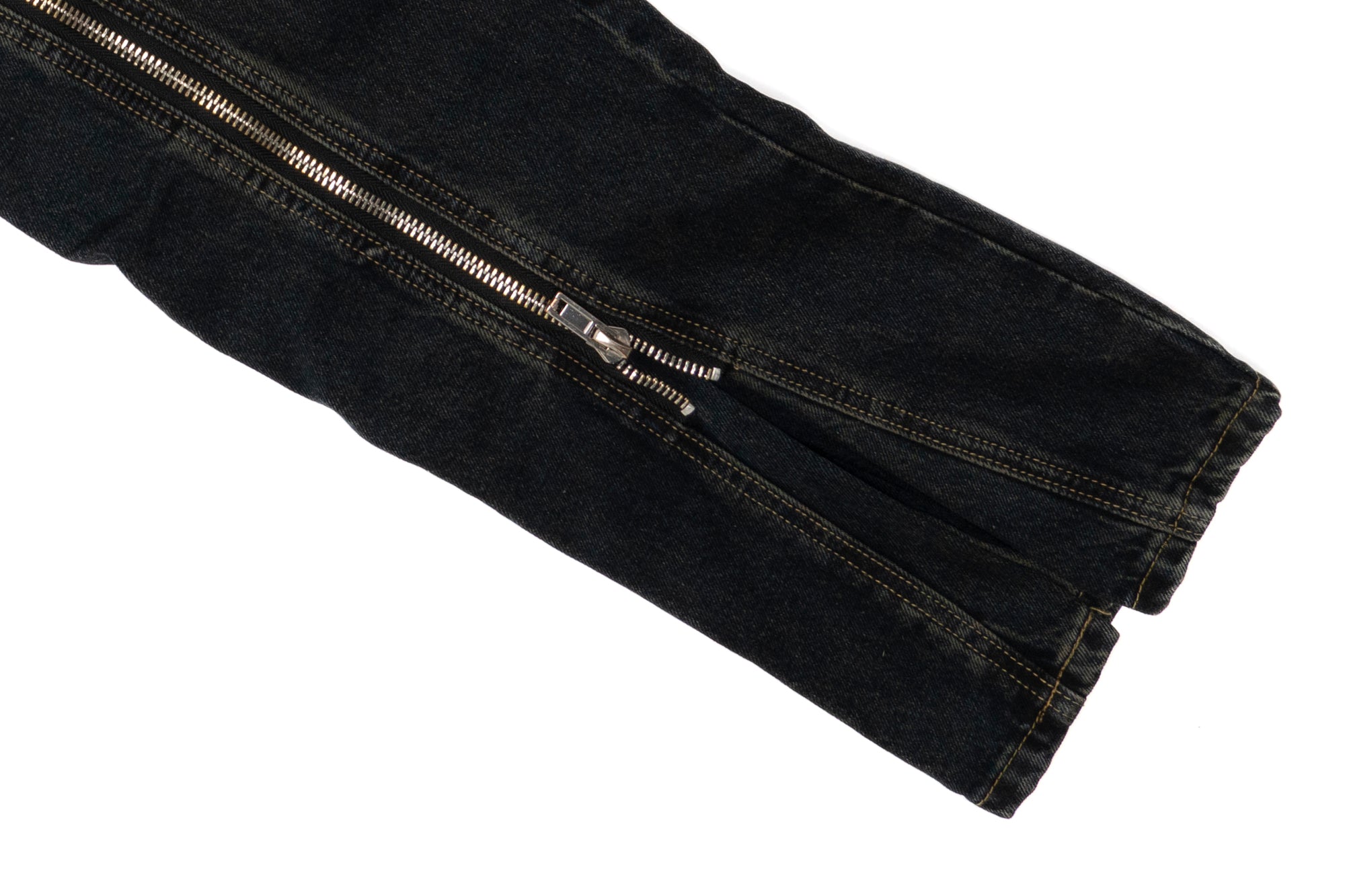 SP10|DISTRESSED DUAL-ZIP DENIM