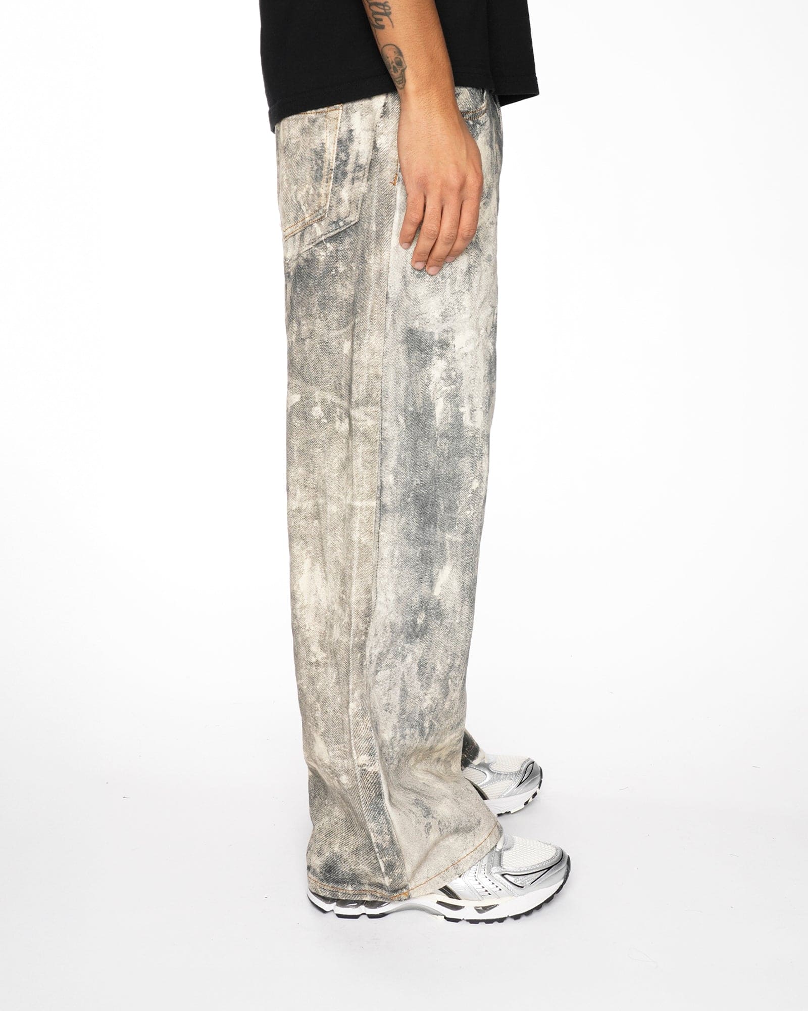 BG13|PRINTED STONE WASH DENIM