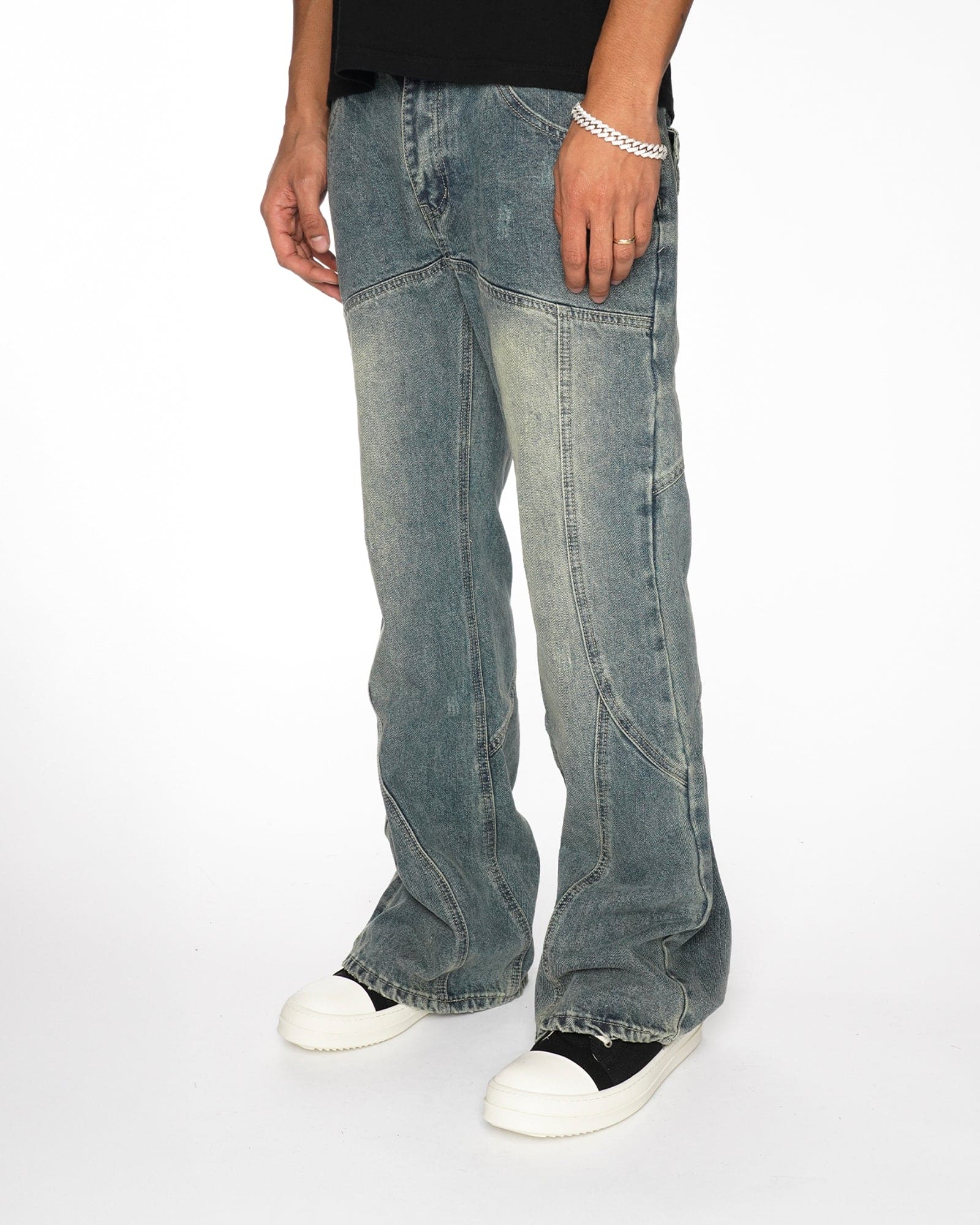 SP10|STICHED RELAXED DENIM