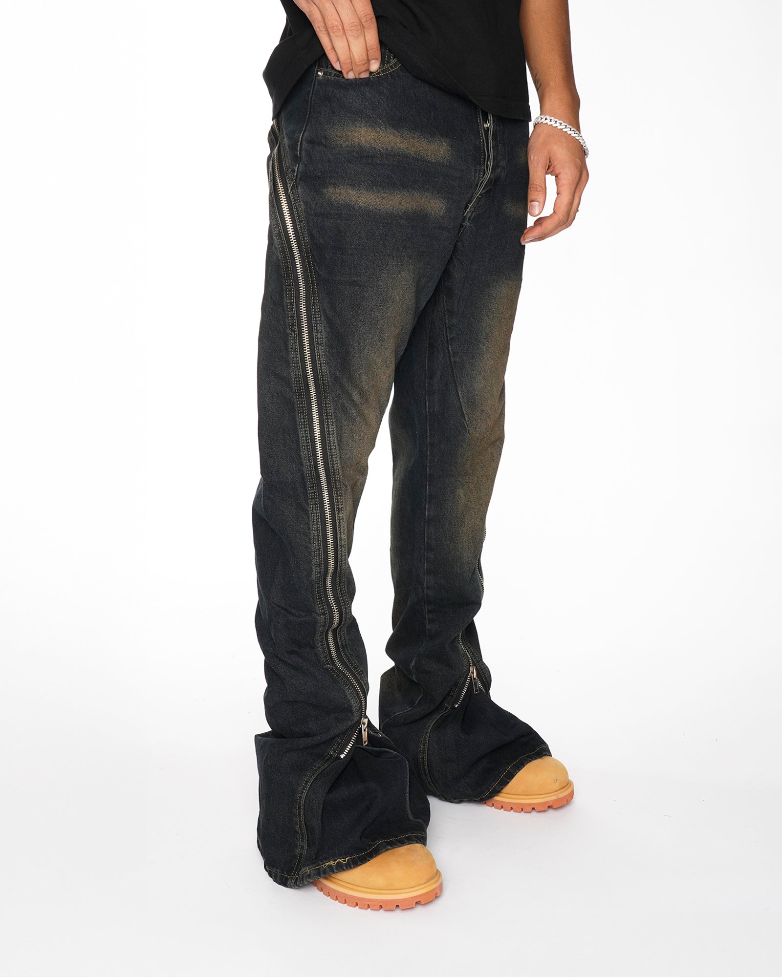 SP10|DISTRESSED DUAL-ZIP DENIM