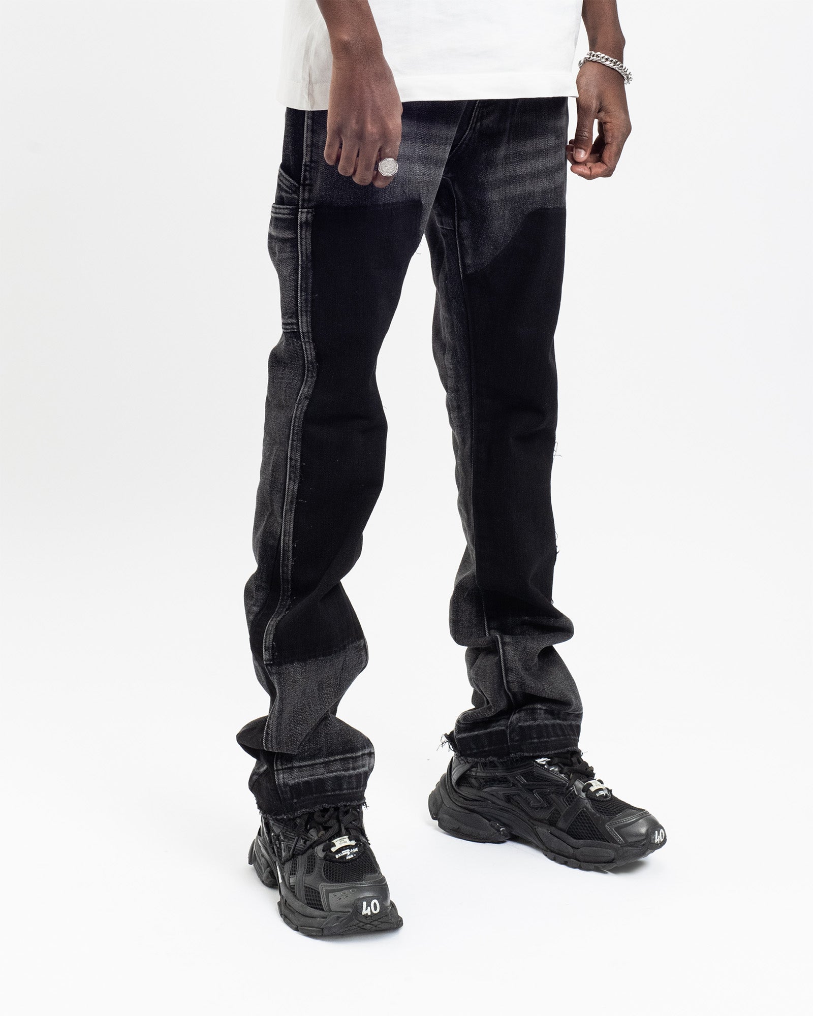 FD04| ROCKET BLACK FLARE DENIM