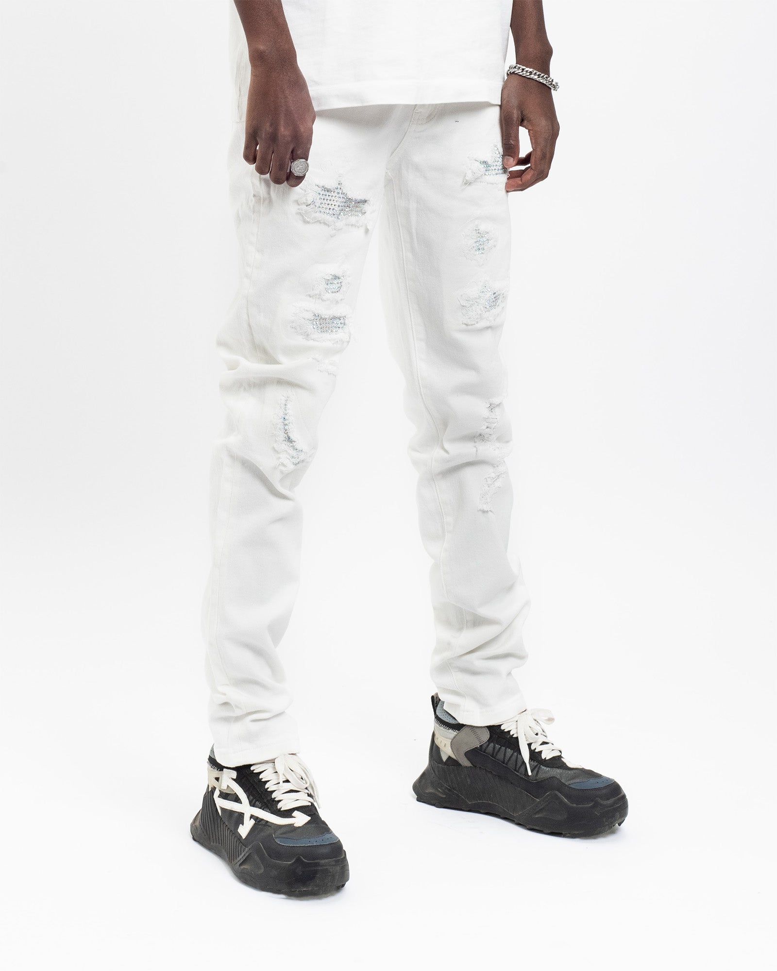 SK06| WHITE COCO DENIM