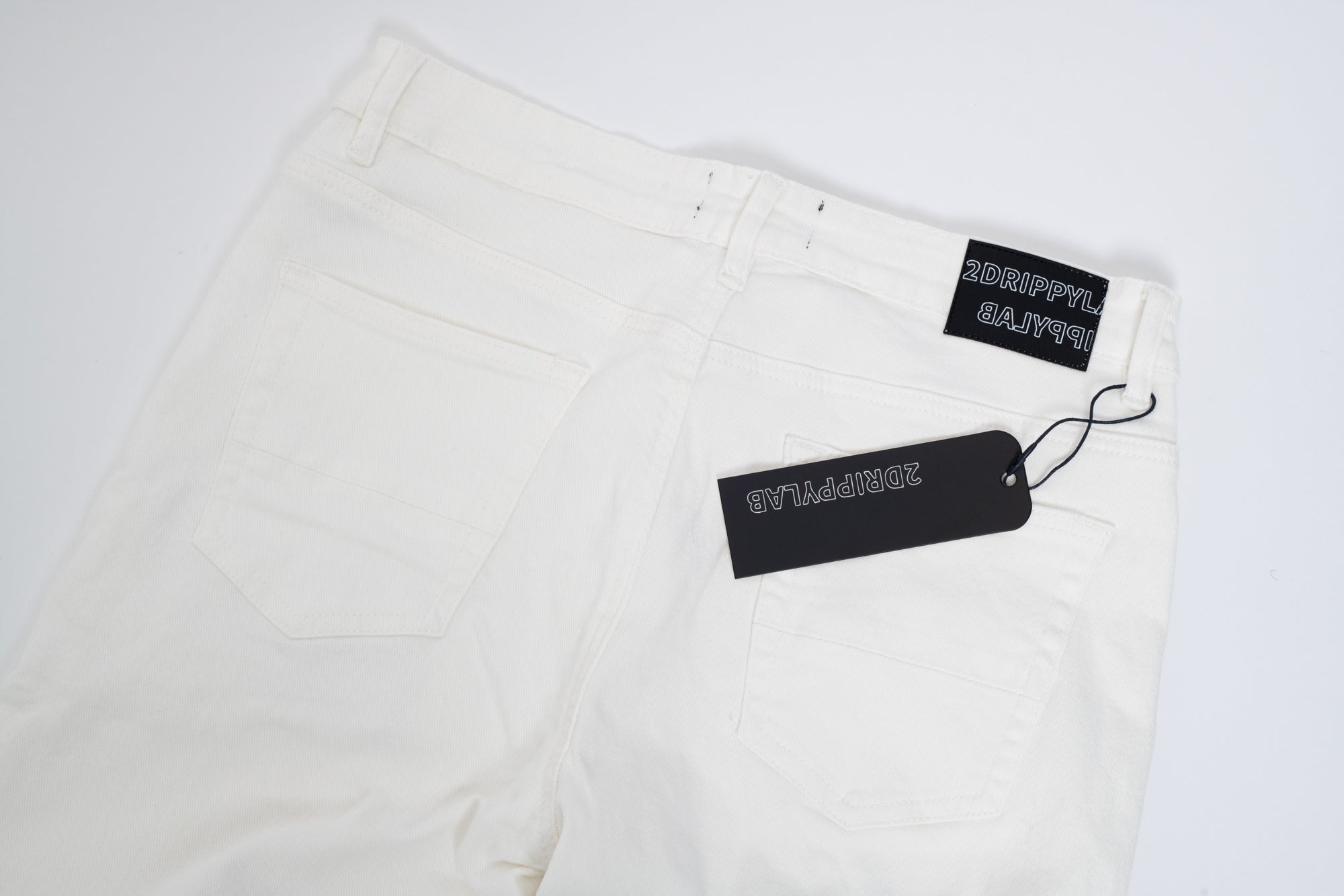 SK06| WHITE COCO DENIM