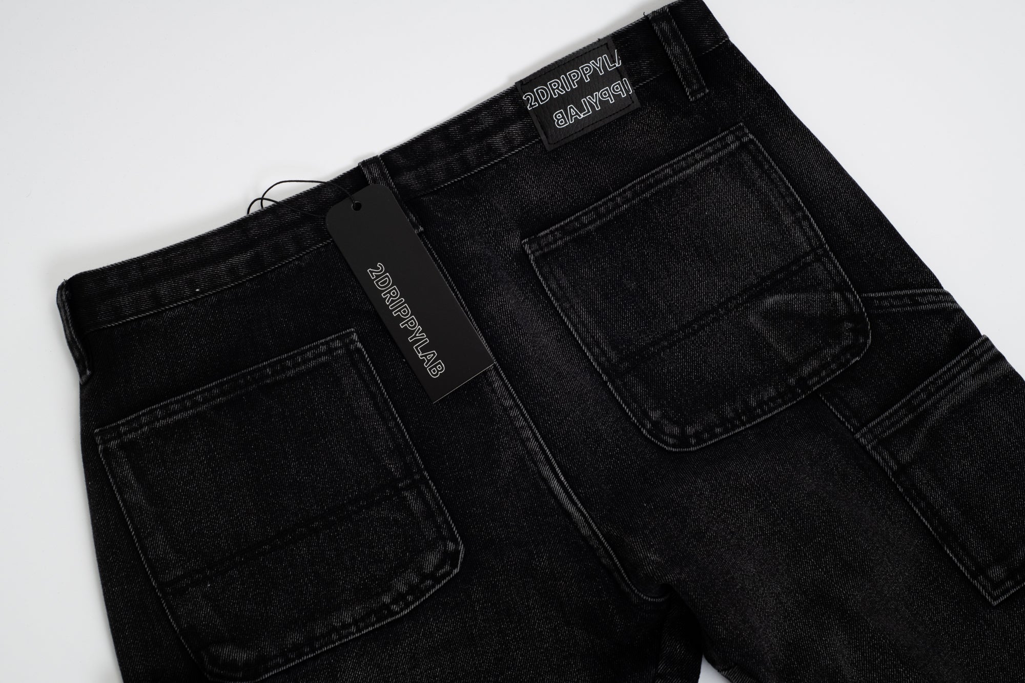 SH2|BLACK PATCH-WORK DENIM SHORT