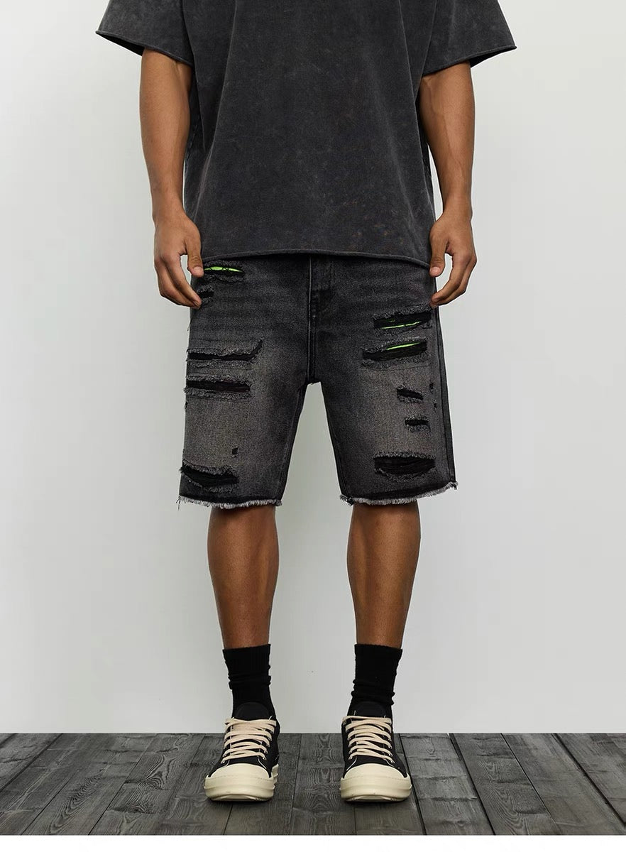 SH6|BLACK DISTRESSED DENIM SHORT